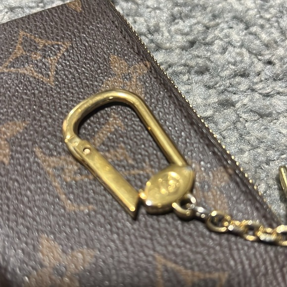Louis Vuitton Key Pouch - Picture 3 of 6